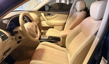 Infiniti QX70 Excellence V6 3.7 full
